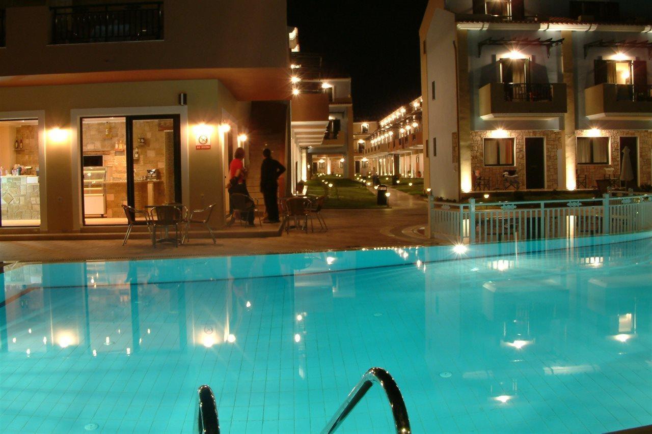 Mediterranean Beach Resort Laganas Bagian luar foto