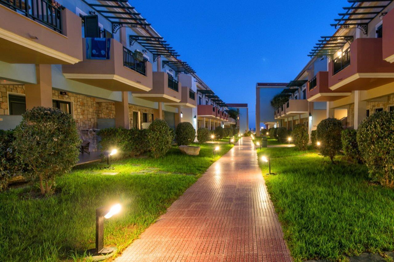 Mediterranean Beach Resort Laganas Bagian luar foto
