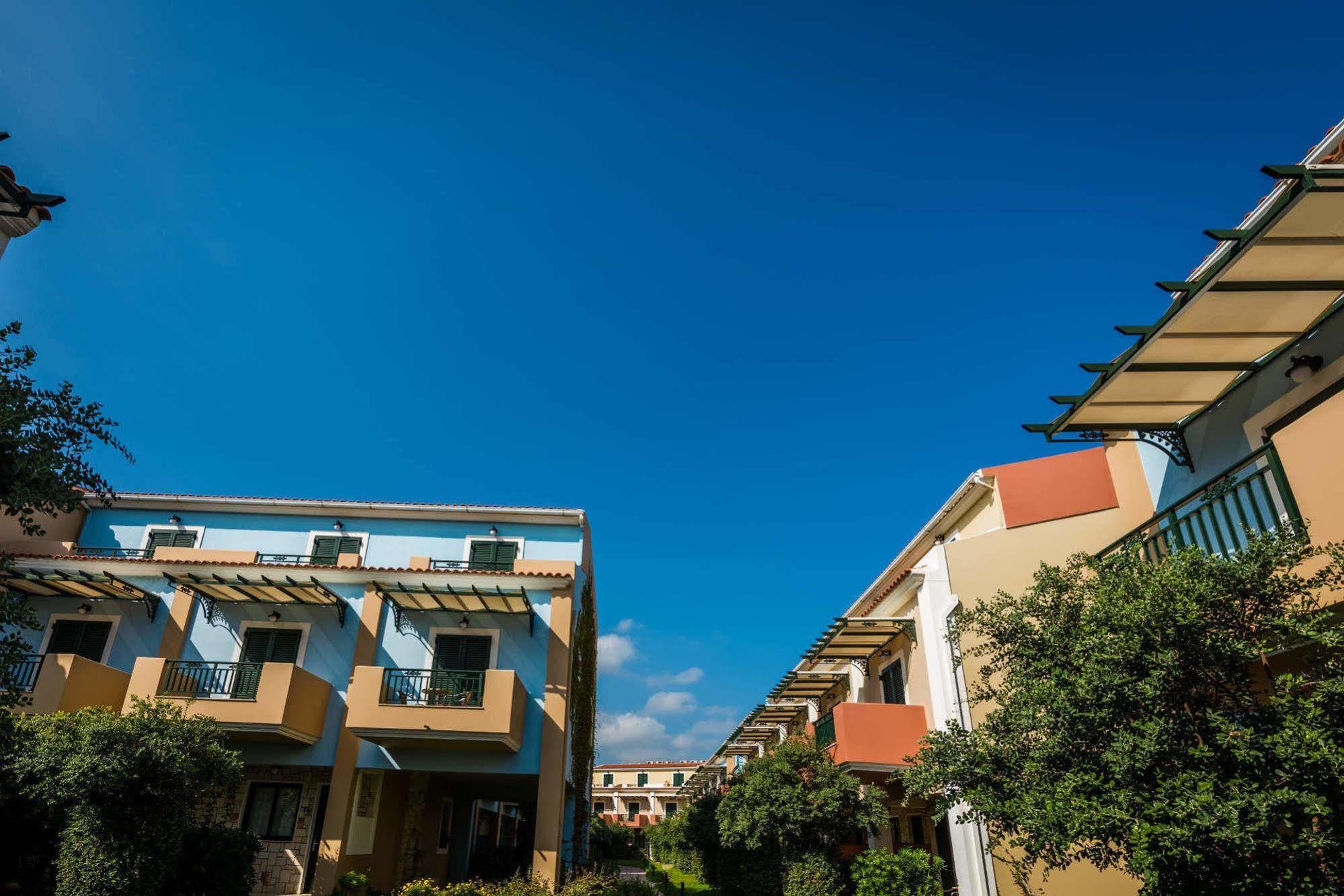 Mediterranean Beach Resort Laganas Bagian luar foto